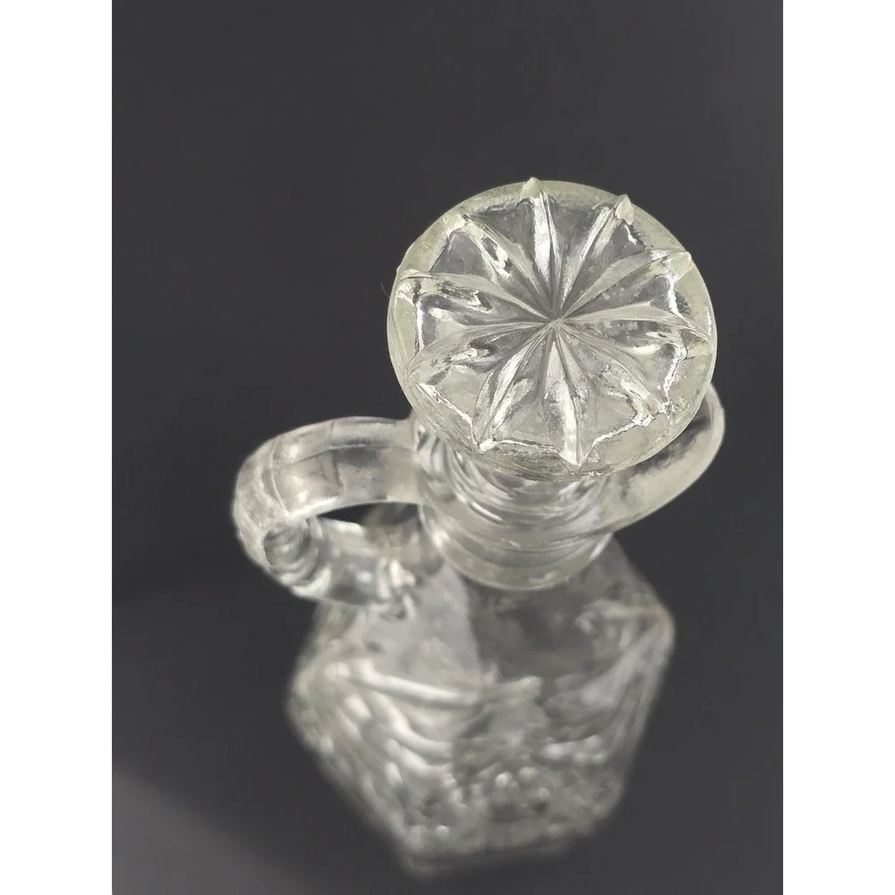 Anchor Hocking Early American Prescut Glass Oil Vinegar Cruet W/ Stopper Vintage